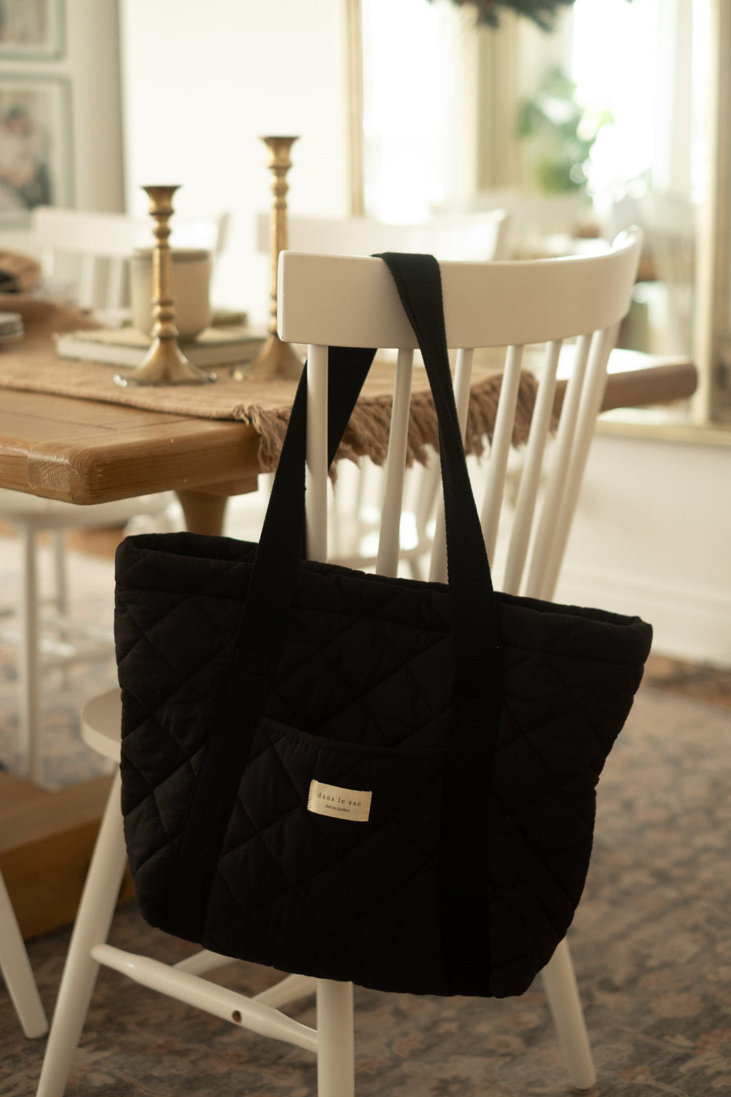 Reversible quilted reusable tote bag by Dans Le Sac, showing its spacious interior and stylish quilted exterior.