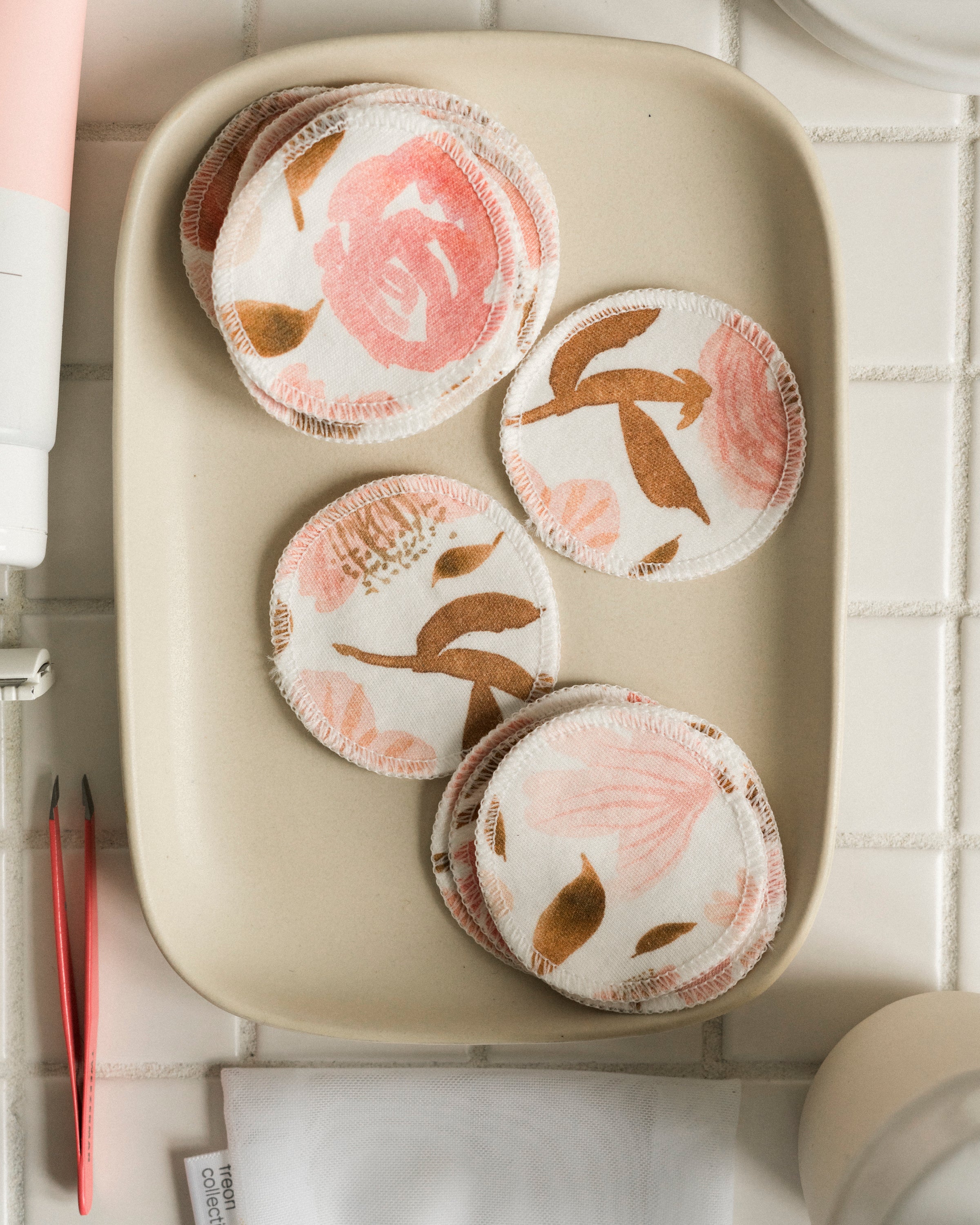 Cotton Rounds - Juliet Florals