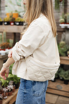 Reusable zipper-closure sac banane by Dans Le Sac, shown in a sleek, compact design ideal for daily essentials.
