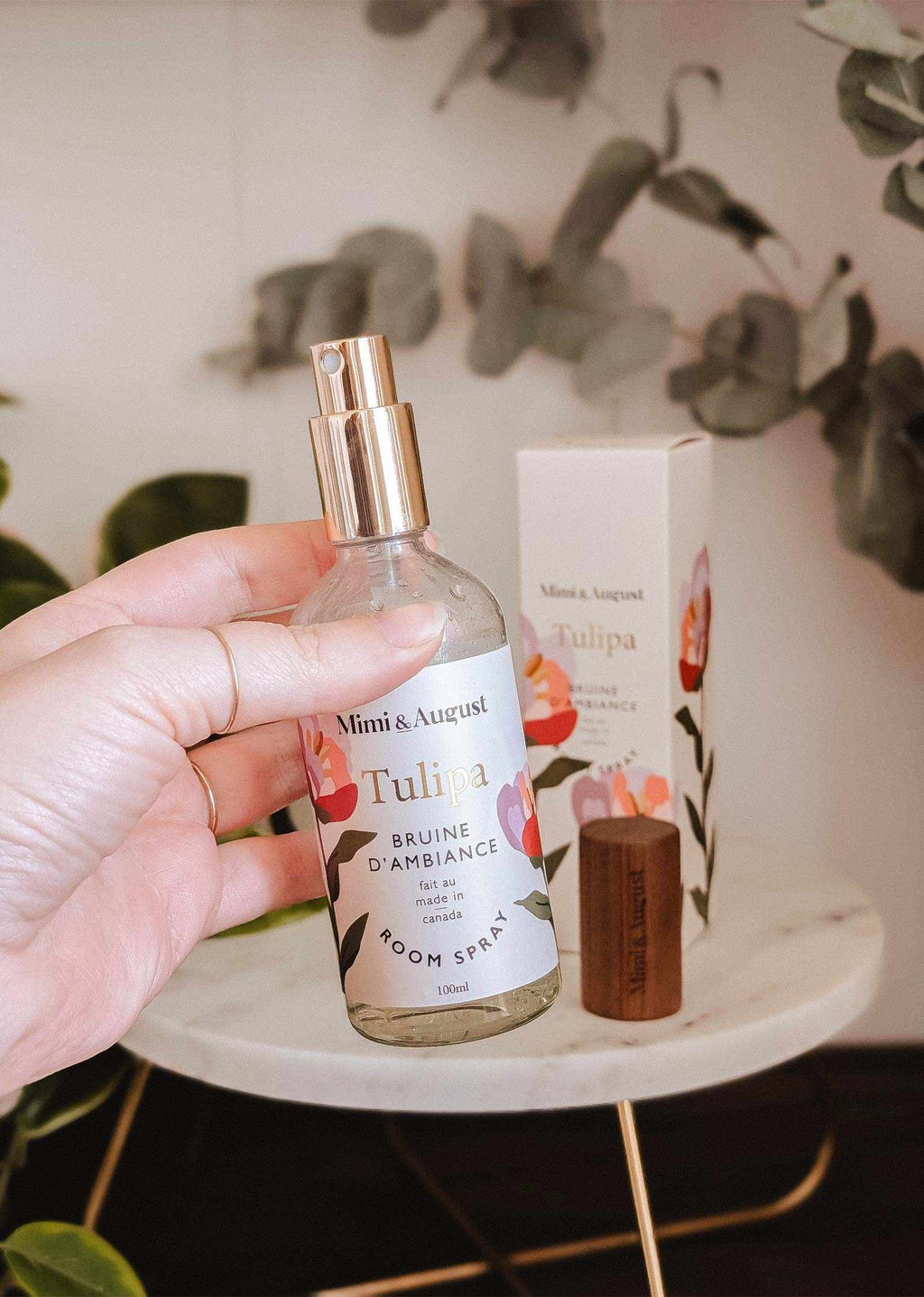 Mimi & August Tulipa room spray in a 100ml brown ambiance bottle, designed to add a floral scent to any space.