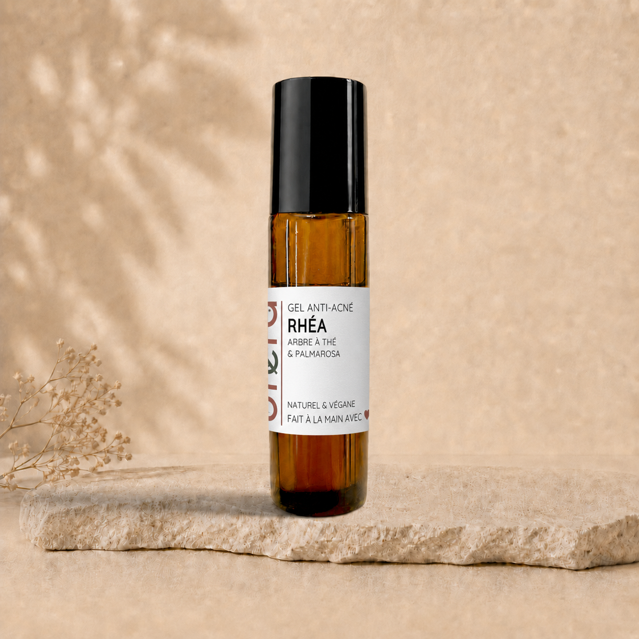 Natural anti-acne baton from La Sultana with tea tree and palmarosa, designed for clear, healthy skin.