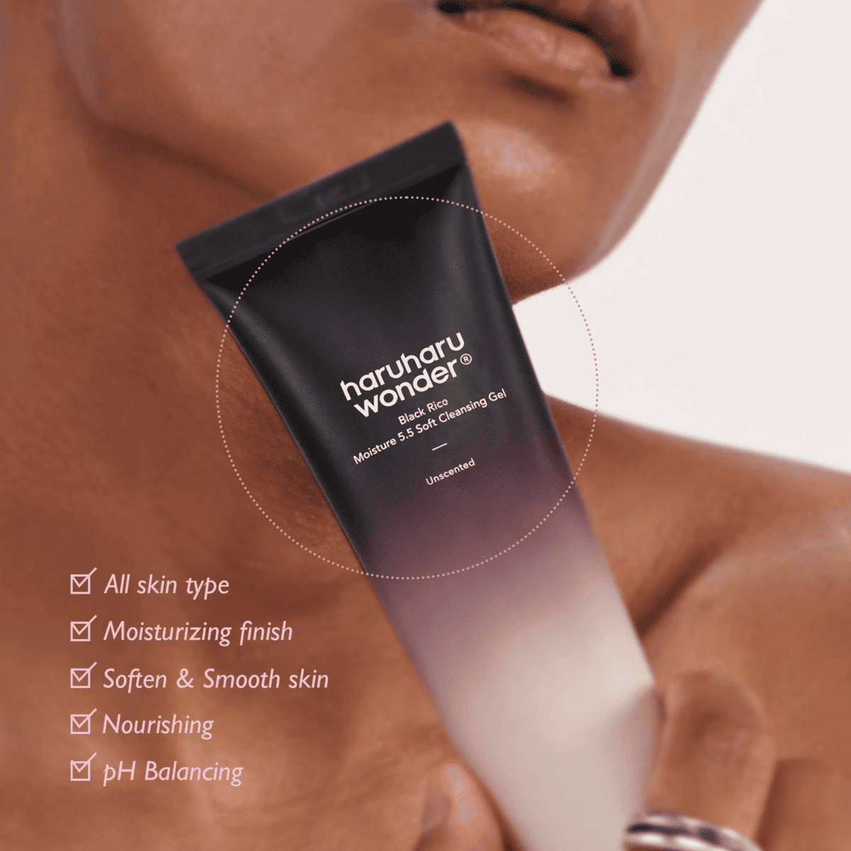 Lakinza haruharu Wonder Black Rice Moisture 5.5 Soft Cleansing Gel 100ml Korean skincare cleanser with black rice extract