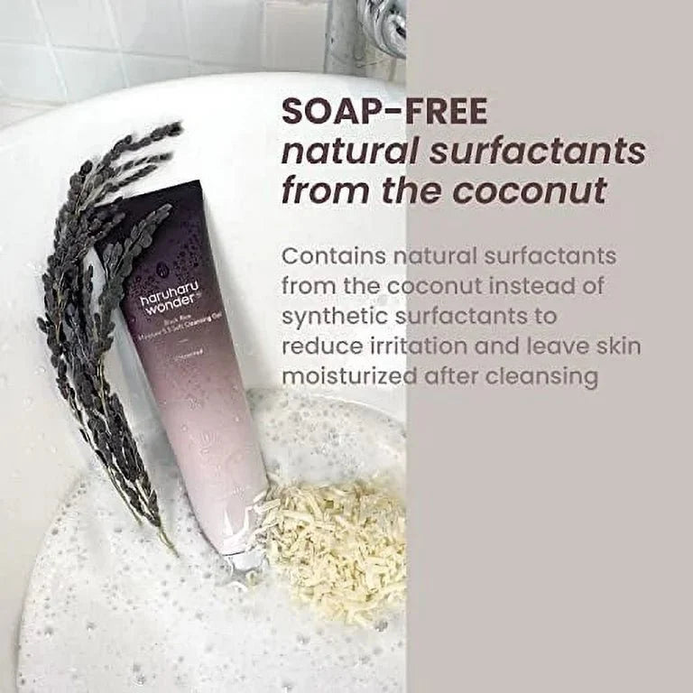 Lakinza haruharu Wonder Black Rice Moisture 5.5 Soft Cleansing Gel in 100ml bottle, Korean skincare product with black rice extract