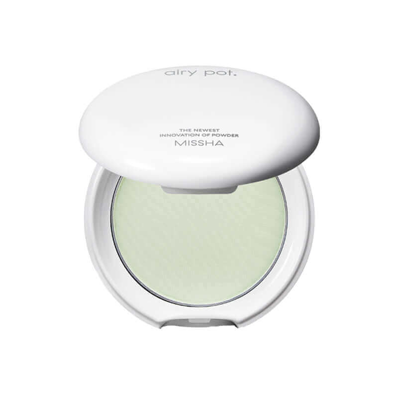 MISSHA Airy Pot Pressed Powder in 5g, a lightweight K-beauty base makeup compact with soft pressed powder.