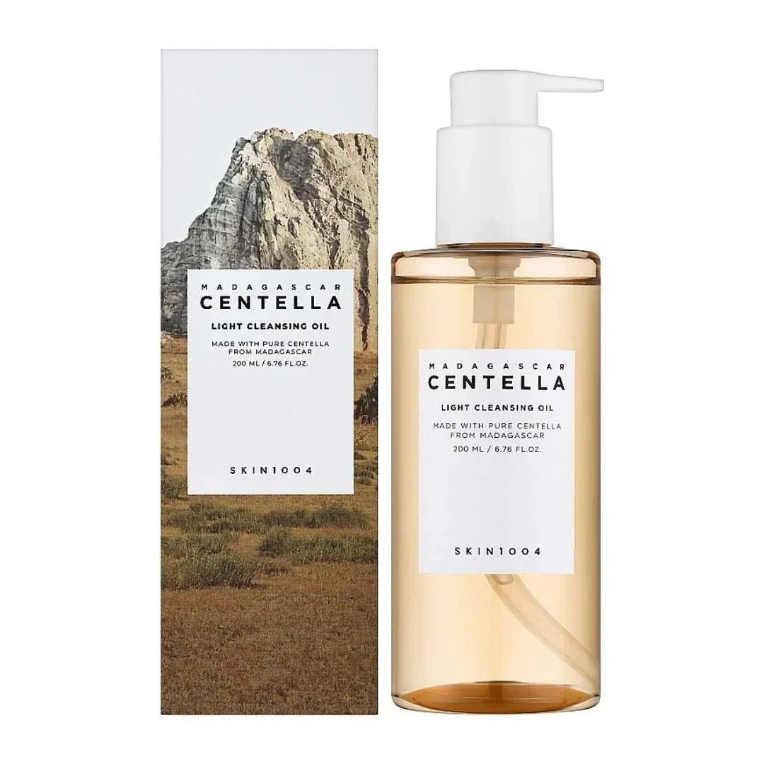 Lakinza K-beauty SKIN1004 Madagascar Centella Light Cleansing Oil 200ml, clear bottle with pump for gentle skincare.